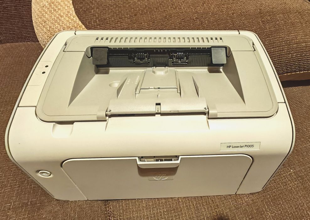 Drukarka HP P1005 kompaktowa laserowa mała