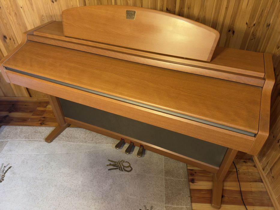 Yamaha Clavinova CLP 950