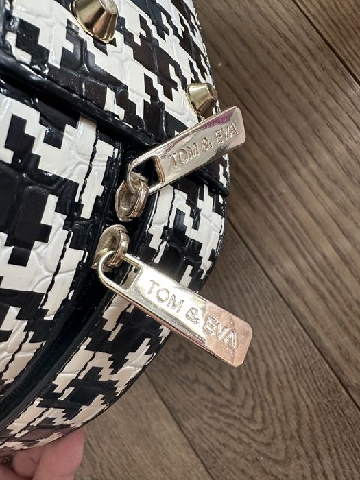 Torebka do ręki Kuferek