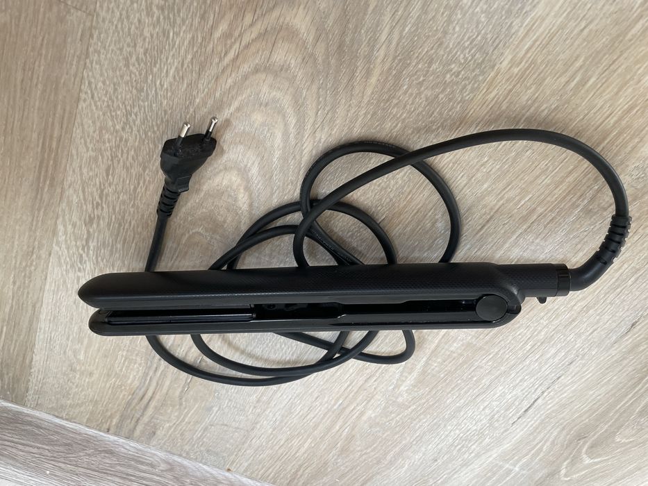 Випрямляч для волосся rowenta sf3132d0