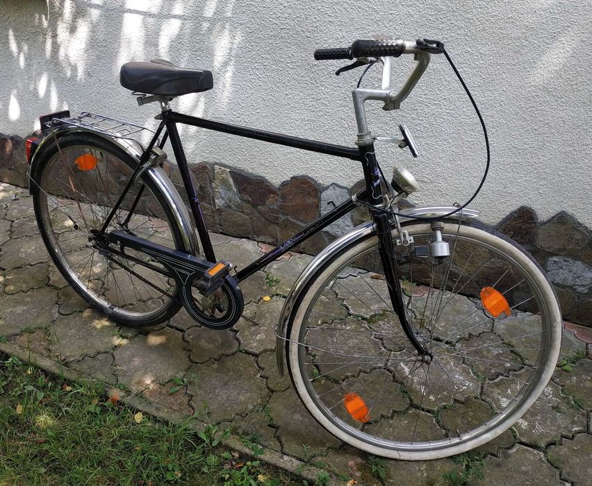 Продам велосипед. Колеса 28"