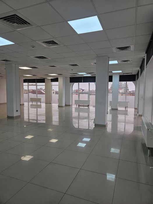 Офис 200кв.м в Центре города   Open Space с панорамным видом.