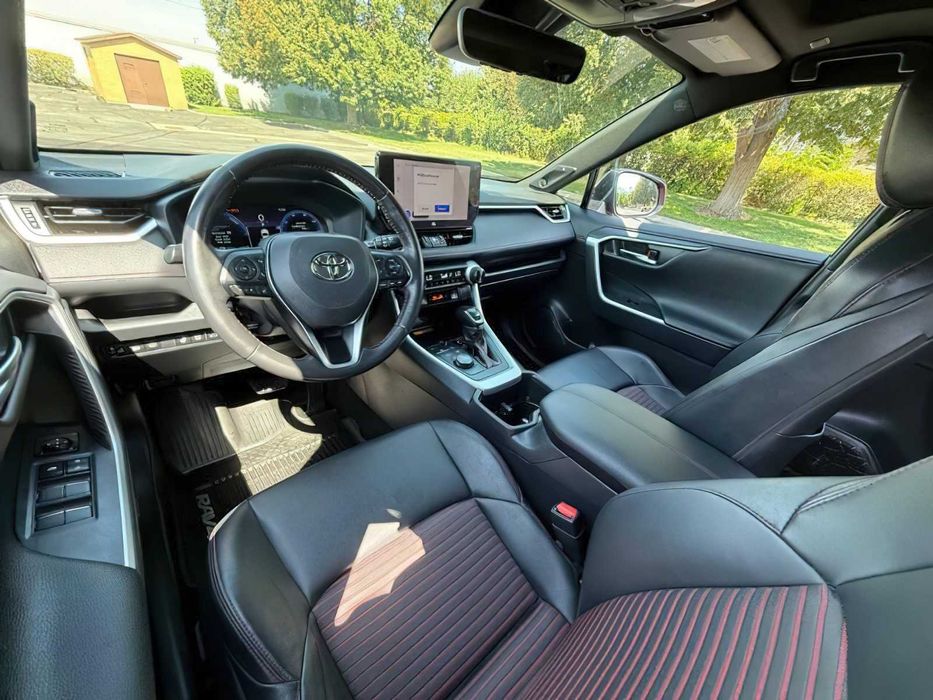 Toyota RAV4 Prime XSE      2023