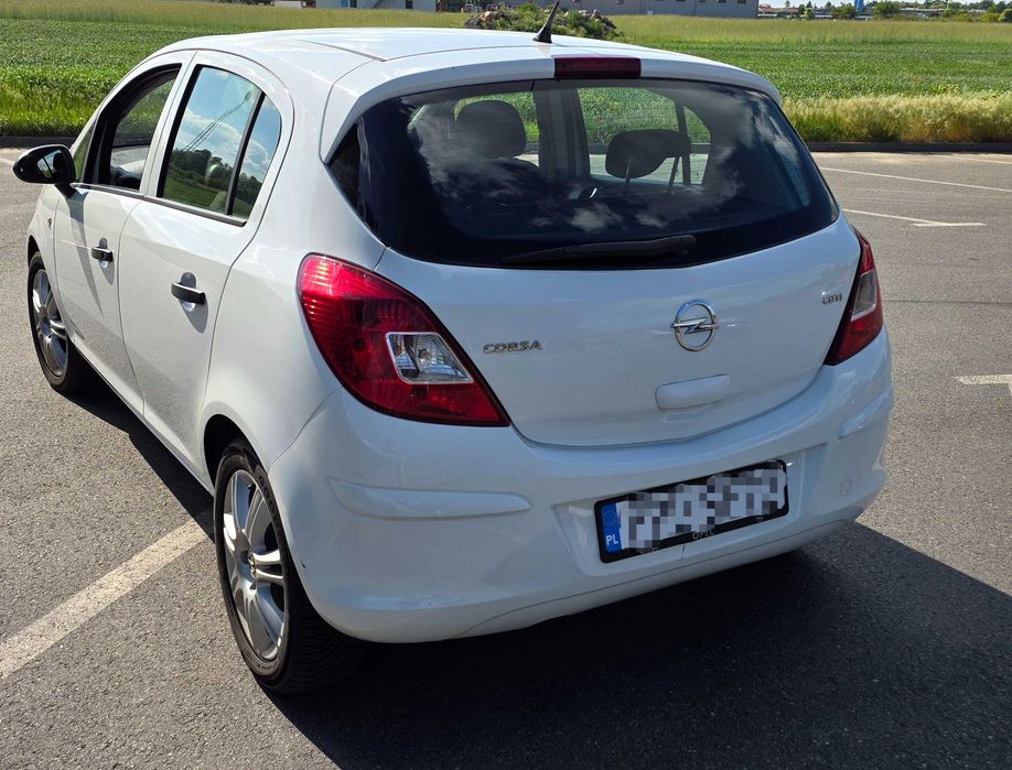 Opel Corsa D 1.3 CDTi 75 KM | 2013 | Klimatyzacja