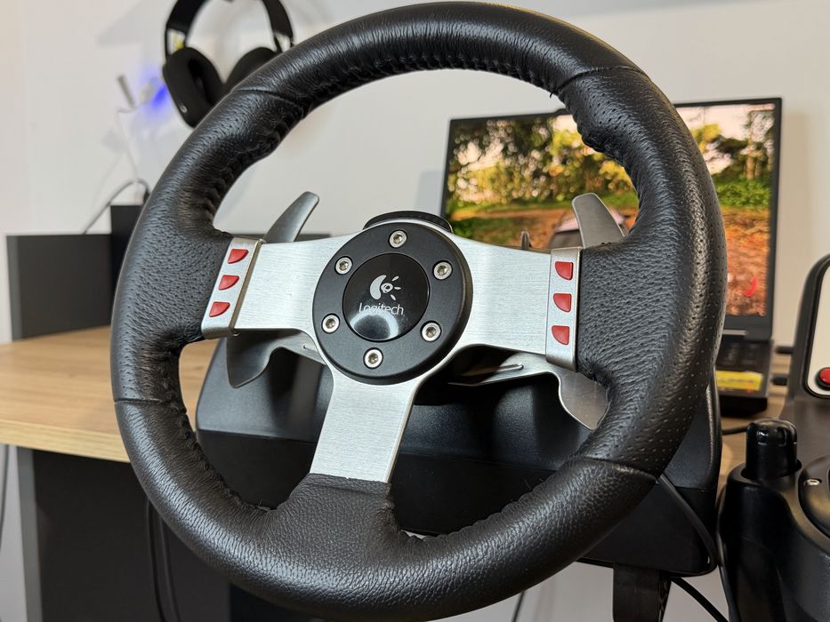 Ігрове кермо Logitech G27 Racing Wheel