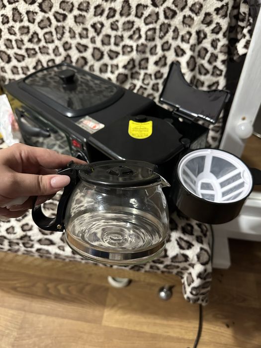 Продам 3 в1 піч, гриль, кавомашина
