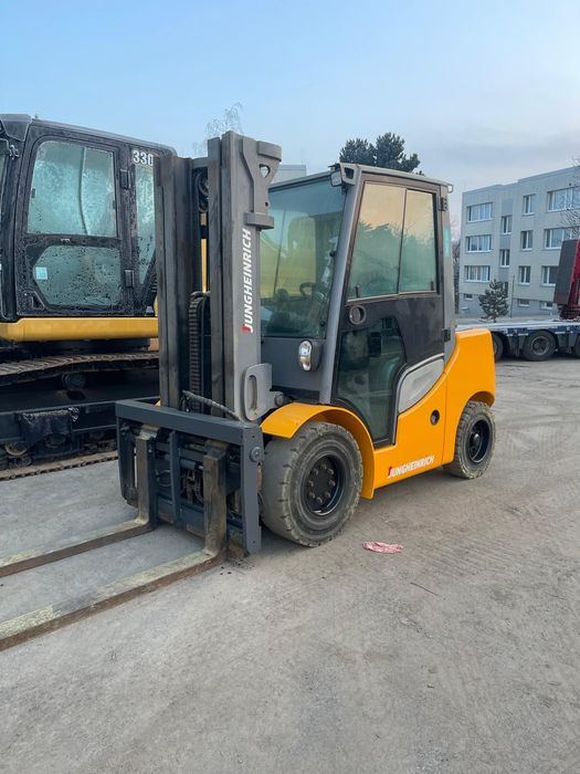 Продам дизельний навантажувач Jungheinrich  DFG 550s