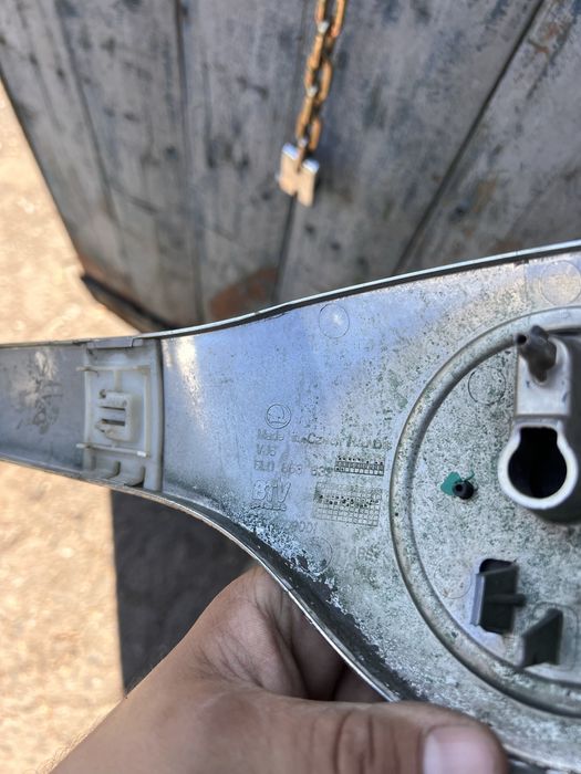 Молдинг решетки Skoda Yeti шкода йети хромовая накладка