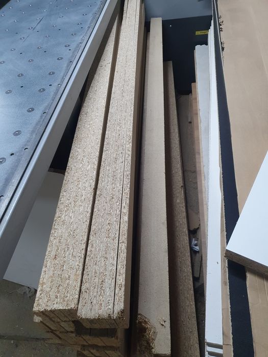 Kołki, podpory, stemple, stopy dobre na palety, wysyłki, paczki