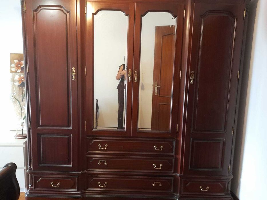 guarda fatos madeira exotica