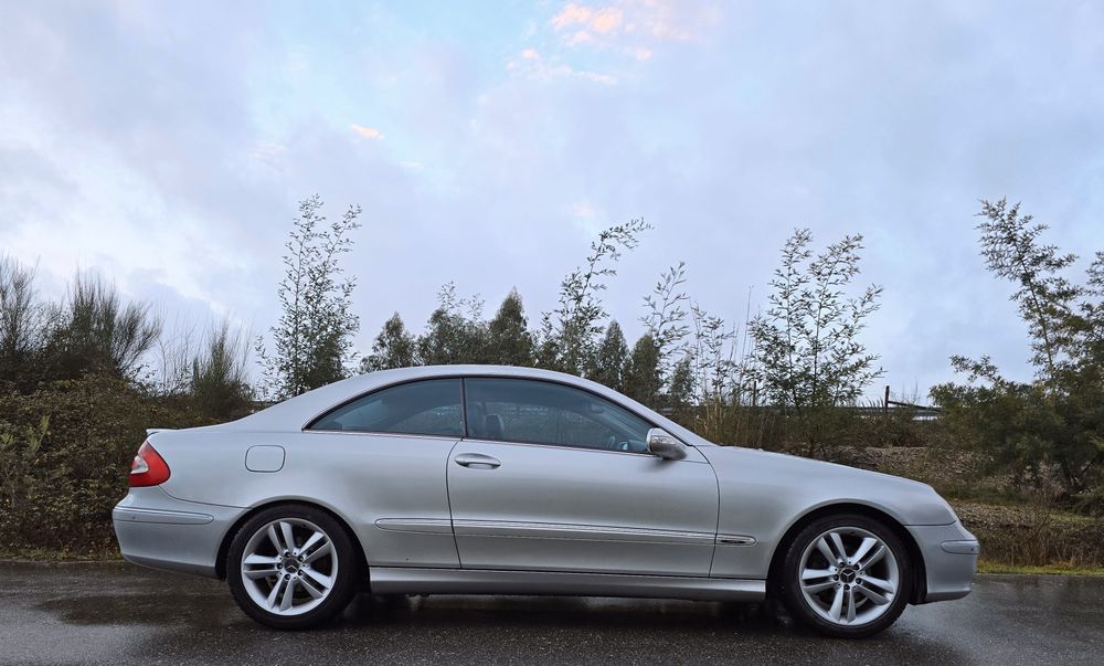 Mercedes CLK 200 Kompressor Avantgarde GPL Nacional