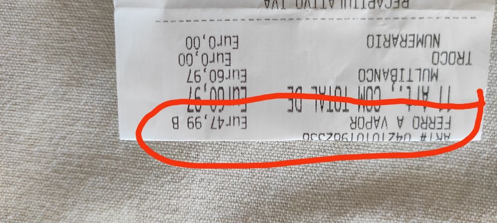 Ferro de engomar novo