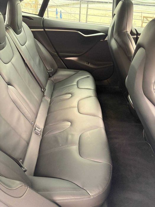 Tesla model s 2015 85D