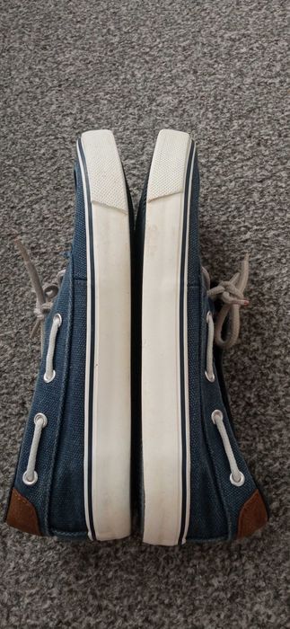 Buty, tenisówki r. 39