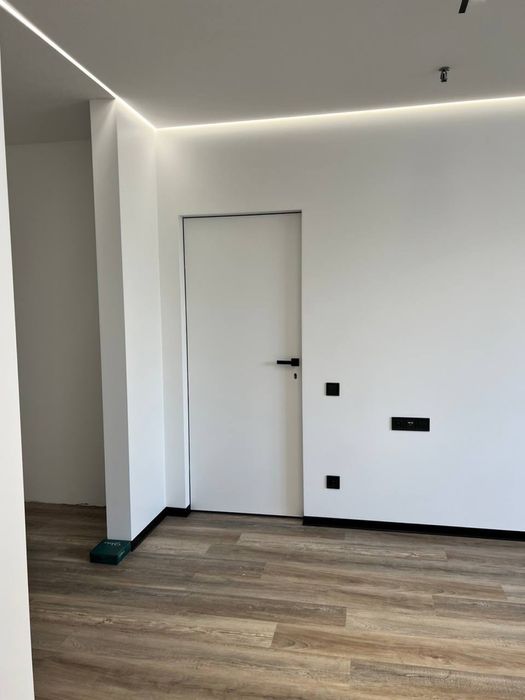 Двері міжкімнатні прихованого монтажу