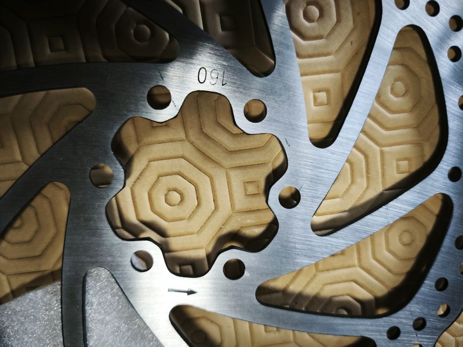 Disco e pinça travão bicicleta