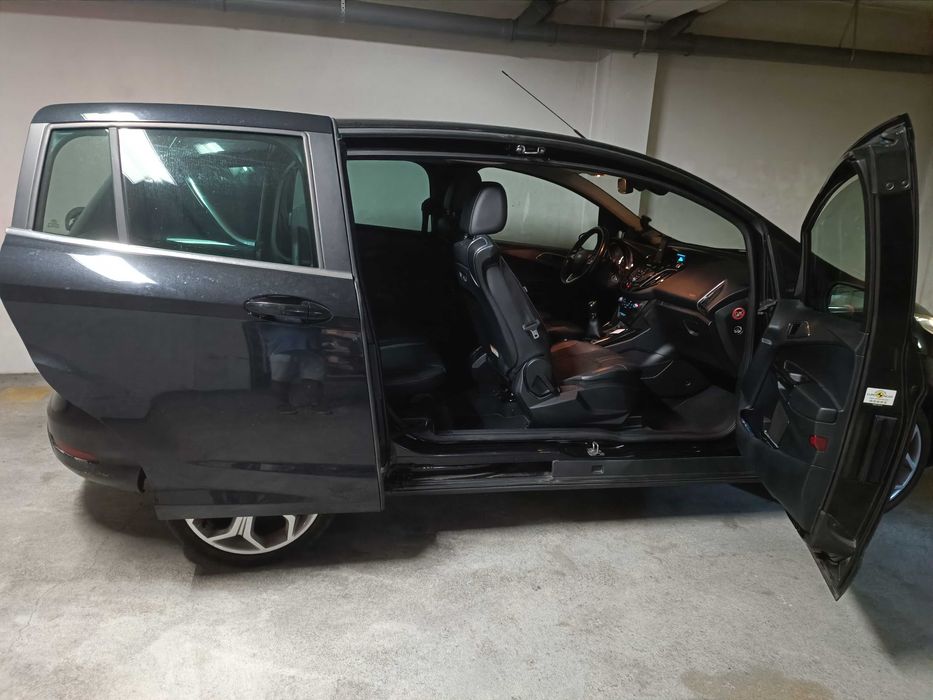 Ford B-Max — fotografia 2
