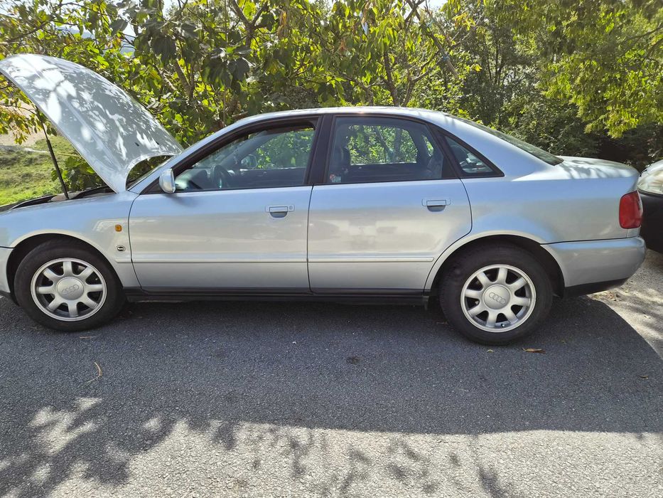 Vendo audi A4 em excelente estado