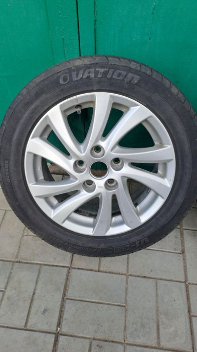 Диски Mazda 3  R16 5x114.3 з шинами