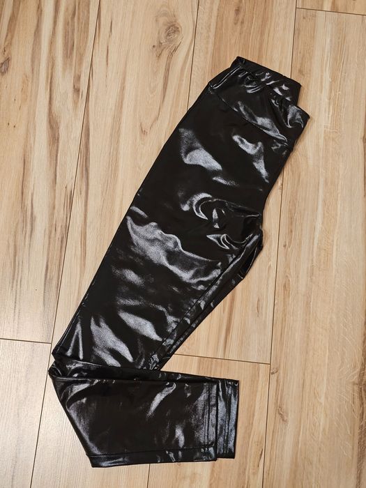 Legginsy błyszczące czarne roz. S
