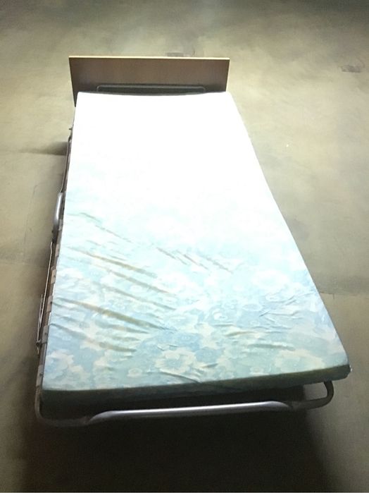 Cama desdobrável