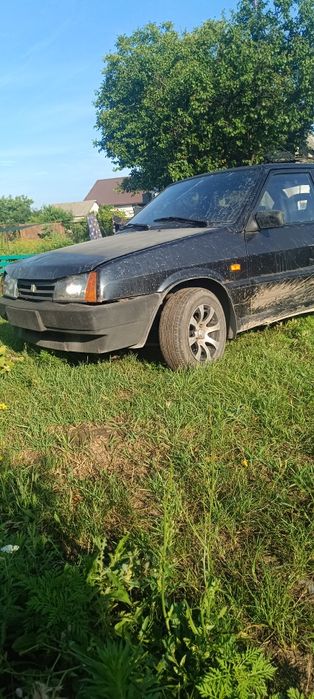 Продаю свою 2109
