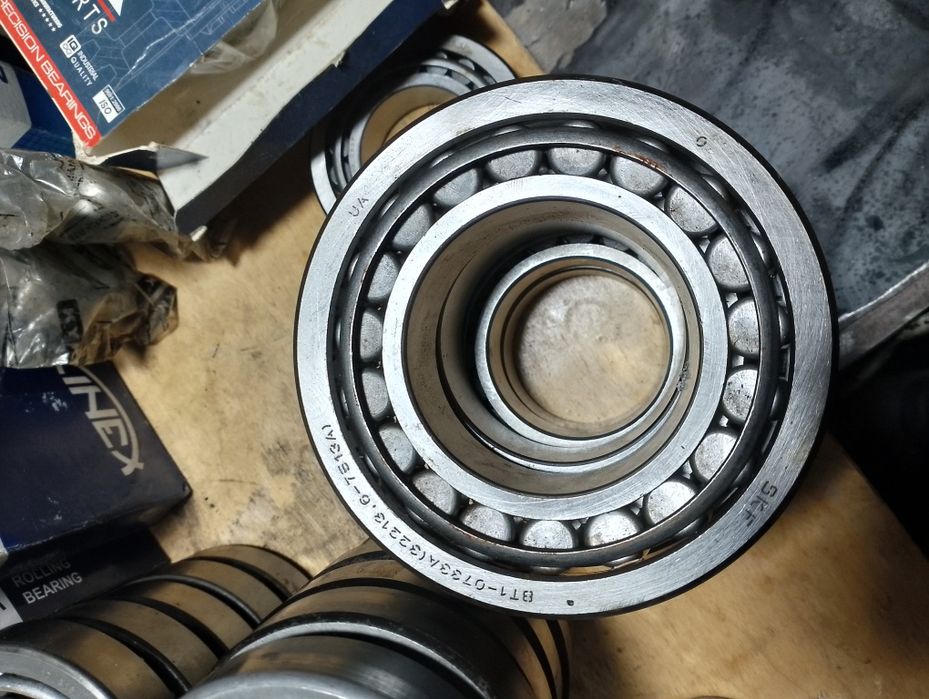 Підшипники шарикові.