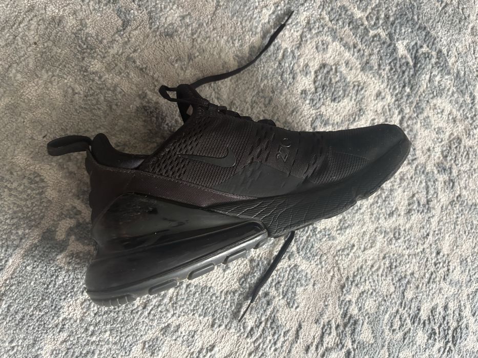 Sprzedam buty firmy air nike stan bardzo dobry polecam