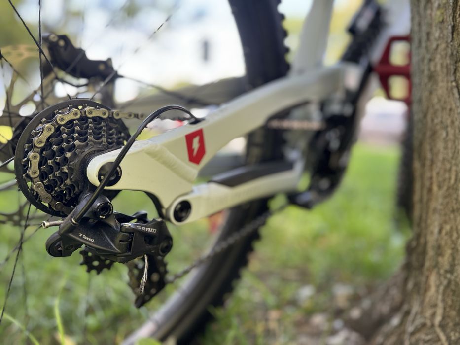 Rower DH YT Tues 2025r.  XL