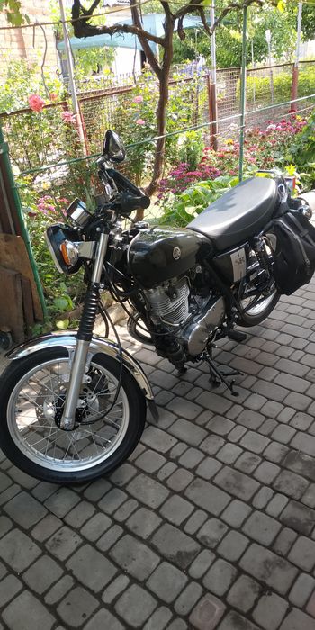 Мотоцикл Ямаха Yamaha SR 400 2019р.