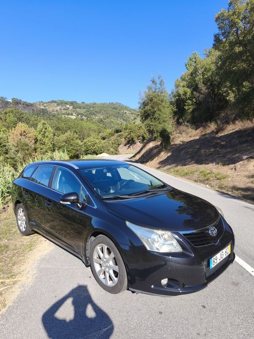 Toyota Avensis SW  2.0 D-4D 2010 — photo 3
