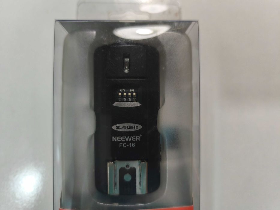 Triggers Neewer FC-16, para Canon + Trigger FCR-16 - NOVOS