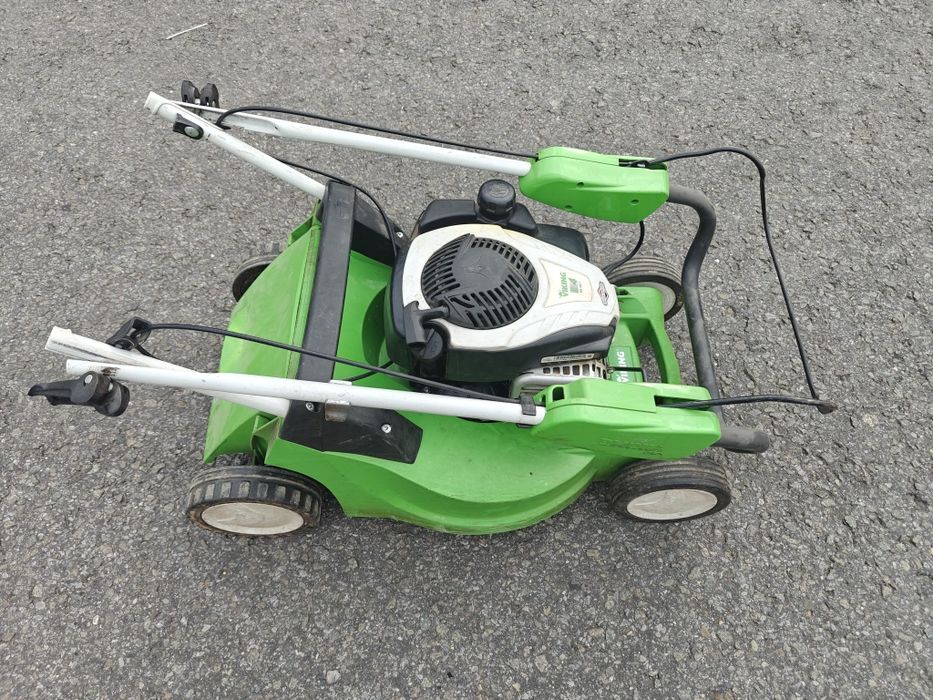 Kosiarka spalinowa  marki VIKING -STIHL model MB448.1 T