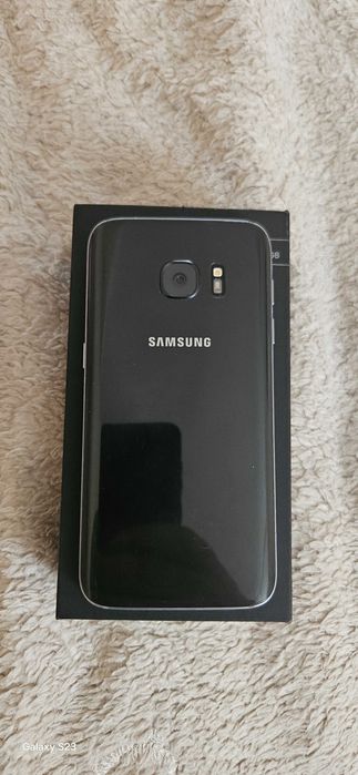 Продам Samsung S7