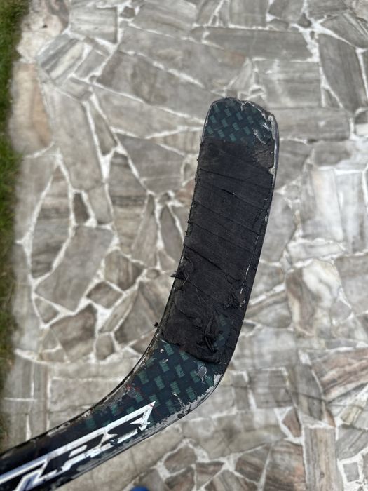 Kij hokejowy Response R4