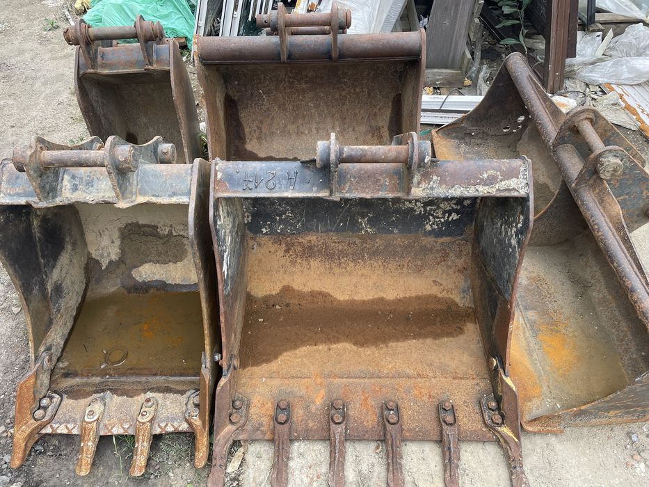 Młot jcb 3cx opony silnik jcb 3cx sprzęgło   łyżka minikoparka