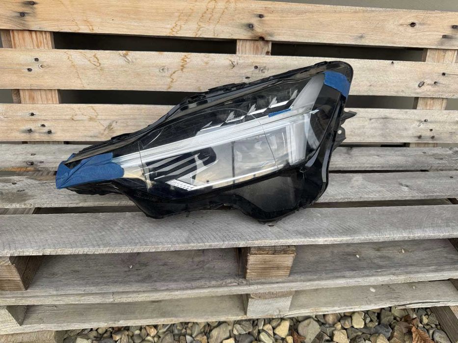 Фари на запчастини Polestar 2