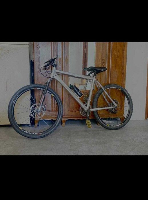 Bicicleta mountain bike (MTB) alumínio