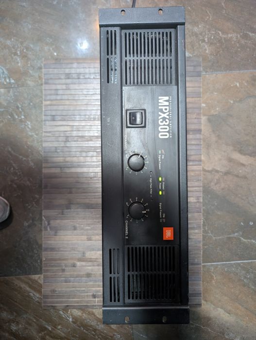 Amplificador de áudio MPX 300 JBL 300w