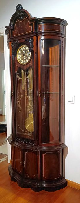 Vende-se Relógio de Chão Antigo