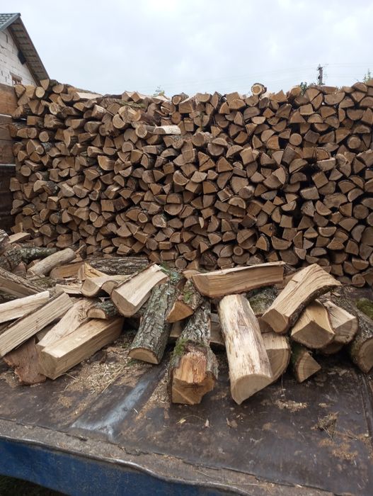 Продам дрова різних порід з доставкою деталі за телефоном