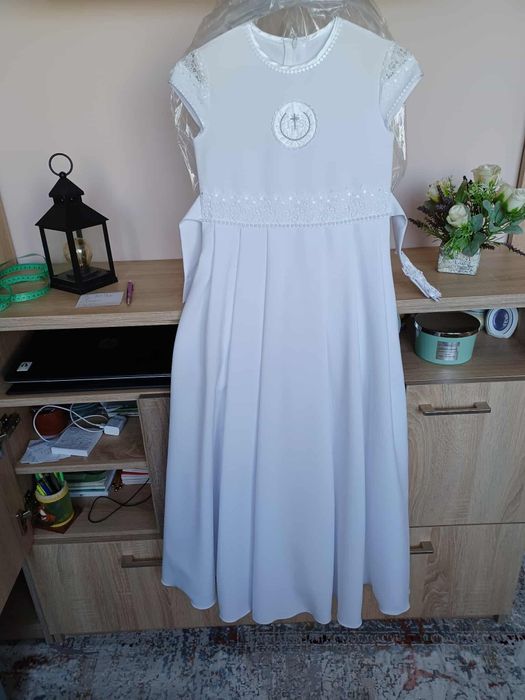 Sukienka komunijna 140/146
