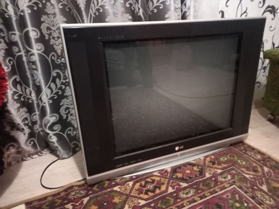 Телевизор LG 30 не рабочий