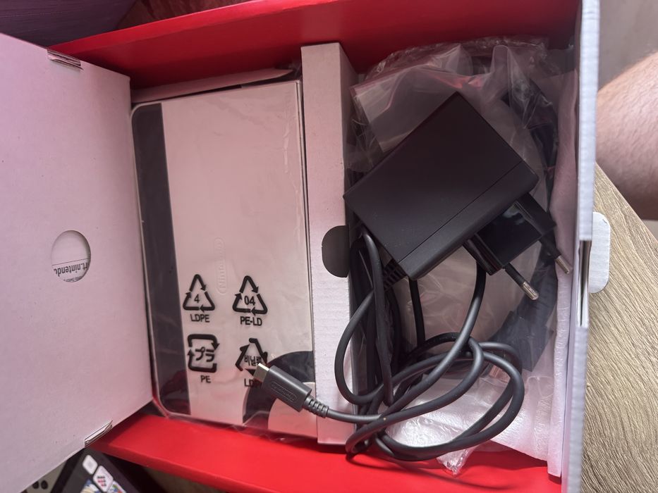 Nintendo Switch Oled Desbloqueada Kamikaze