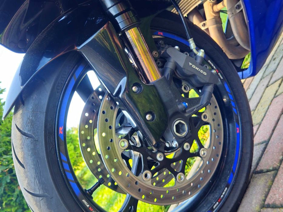 Piękne Suzuki gsxr750 150km