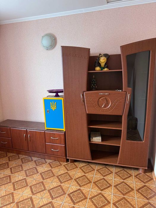 Оренда приміщення під магазин м.Волочиськ + Складска територія + Стоянка