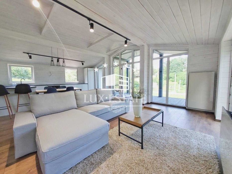 Оренда одноповерхового будинку 100м²  з панорамним краєвидом