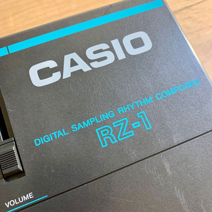 Casio RZ-1 (Digital Sampling Rhythm Composer): 15 330 грн