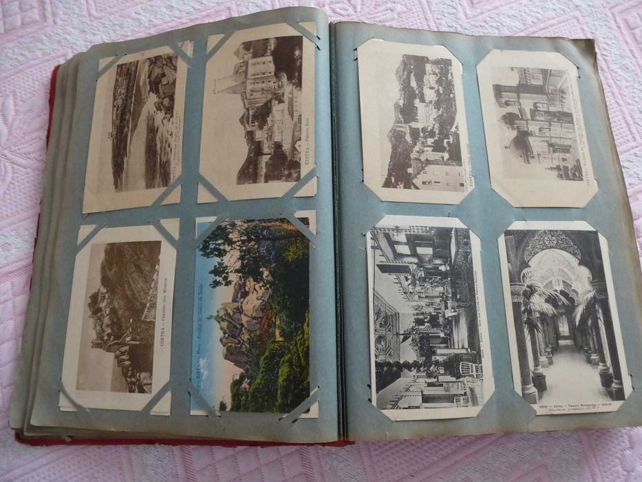 Antigo Álbum com 380 Postais, não selados