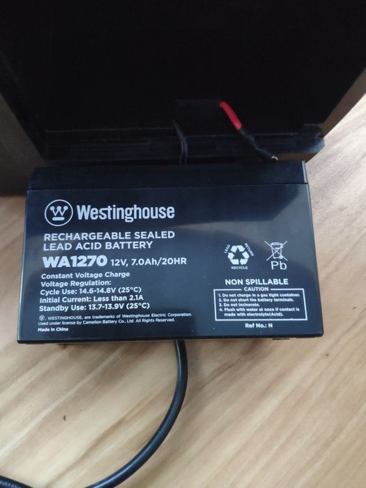 APC ES550 бесперебойник UPS